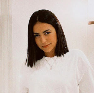 Meet your Posher, Manuela